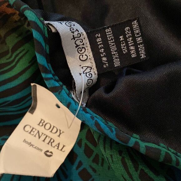 Body Central Multi Colored Rainbow Zebra Dress Summer Party Club medium M NWT - Picture 5 of 5